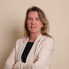 Isabelle de Clippeleir - Commercial Employee